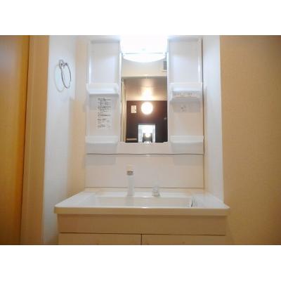 フィオーレ３０２ 305【管理NO：1-021118001-03040】 ★家具家電は申し込み後に搬入します★の物件写真6