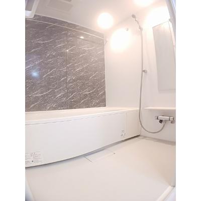 アイプレイス彦根Ⅰ 102【管理NO：1-026971001-01020】 ★家具家電は申し込み後に搬入します★ ★2026年09月中旬入居可能★の物件写真4