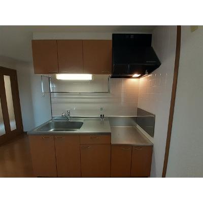サンセール 203【管理NO：1-010252501-02030】 ★家具家電は申し込み後に搬入します★ ★2026年10月上旬入居可能★の物件写真3