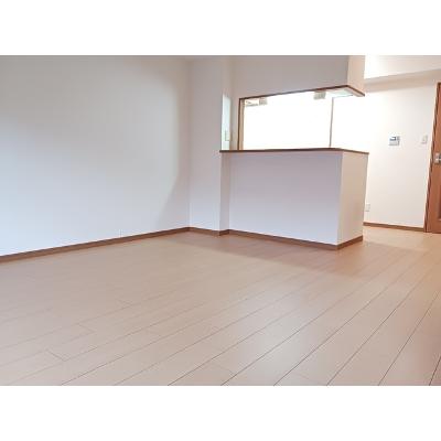 アルカンシェル 202【管理NO：1-013109401-02020】 ★家具家電は申し込み後に搬入します★ ★2026年10月中旬入居可能★の物件写真2