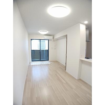プロムナード井原里 102【管理NO：1-026515401-01020】 ★家具家電は申し込み後に搬入します★ ★2026年09月下旬入居可能★の物件写真2