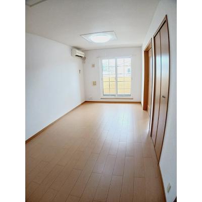 ニューユニゾン　Ａ 201【管理NO：1-015152001-02010】 ★家具家電は申し込み後に搬入します★ ★2026年10月中旬入居可能★の物件写真2