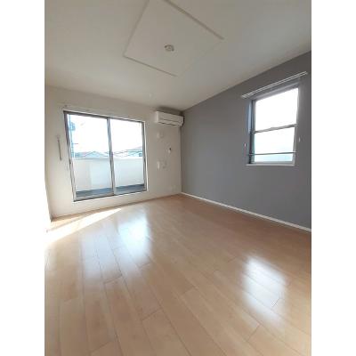 クラウド下市　Ｃ 201【管理NO：1-022138103-02010】 ★家具家電は申し込み後に搬入します★ ★2026年10月上旬入居可能★の物件写真2