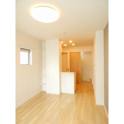 カーサ　ミーテ 301【管理NO：1-026733801-03010】 ★家具家電は申し込み後に搬入します★ ★2026年10月中旬入居可能★の物件写真2