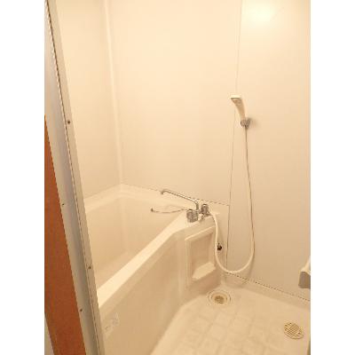 エルディム福田 202【管理NO：1-001648101-02020】 ★家具家電は申し込み後に搬入します★の物件写真4