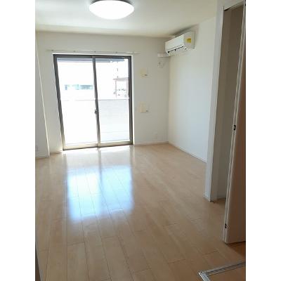 リライフ　Ⅱ 103【管理NO：1-021920702-01030】 ★家具家電は申し込み後に搬入します★ ★2026年10月中旬入居可能★の物件写真2