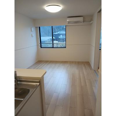 オアシス　Ⅱ 204【管理NO：1-027302302-02040】 ★家具家電は申し込み後に搬入します★ ★2026年10月中旬入居可能★の物件写真2
