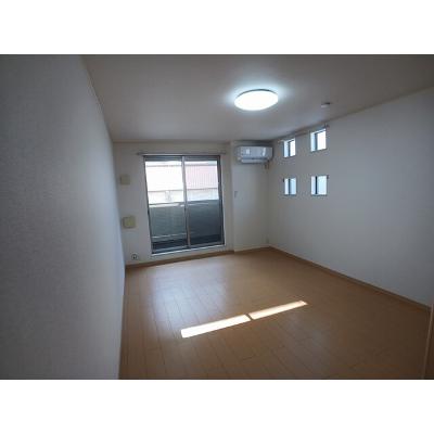 アンジュリナ 103【管理NO：1-016195301-01030】 ★家具家電は申し込み後に搬入します★ ★2026年10月中旬入居可能★の物件写真2
