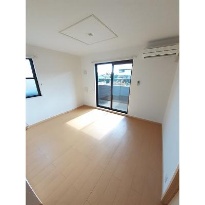 フォレスタ　ロヴィーネ　３ 103【管理NO：1-016701501-01030】 ★家具家電は申し込み後に搬入します★ ★2026年11月中旬入居可能★の物件写真2