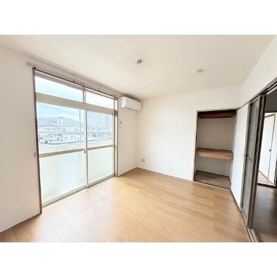 スマイルームＡ 203【管理NO：1-005696901-02030】 ★家具家電は申し込み後に搬入します★ ★2026年10月上旬入居可能★の物件写真2