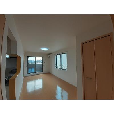 グランジェロ 304【管理NO：1-020120001-03040】 ★家具家電は申し込み後に搬入します★の物件写真2