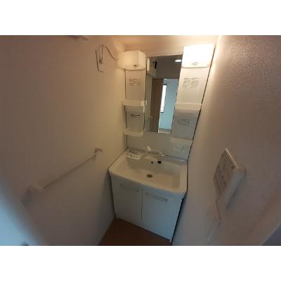 グランジェロ 304【管理NO：1-020120001-03040】 ★家具家電は申し込み後に搬入します★の物件写真6