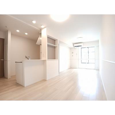 ヒカルサ仁井田 202【管理NO：1-028062801-02020】 ★家具家電は申し込み後に搬入します★ ★2026年09月下旬入居可能★の物件写真2