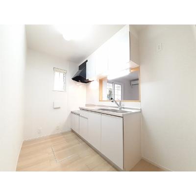 パルナス 102【管理NO：1-016507201-01020】 ★家具家電は申し込み後に搬入します★ ★2026年10月中旬入居可能★の物件写真3