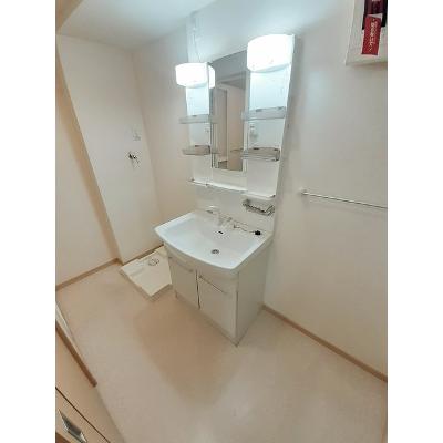 ルッコラⅡ 101【管理NO：1-019396002-01010】 ★家具家電は申し込み後に搬入します★の物件写真6