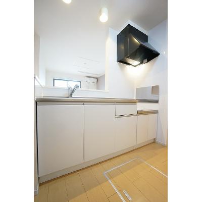 クラセント 101【管理NO：1-020241001-01010】 ★家具家電は申し込み後に搬入します★ ★2026年10月下旬入居可能★の物件写真3
