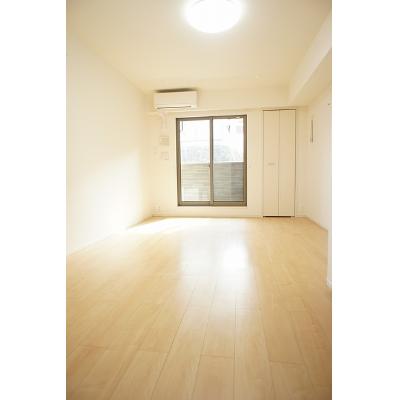 ＢＥ　ＦＲＥＥ　Ⅲ 201【管理NO：1-024340101-02010】 ★家具家電は申し込み後に搬入します★ ★2026年10月下旬入居可能★の物件写真2