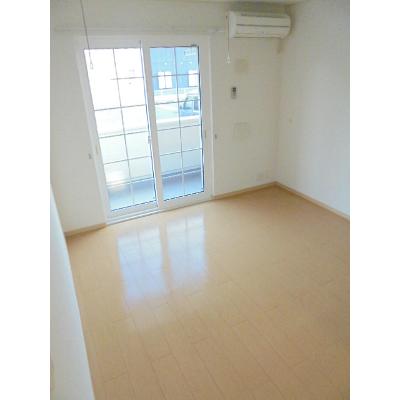 カトルセゾンＡ 101【管理NO：1-015507201-01010】 ★家具家電は申し込み後に搬入します★ ★2026年10月中旬入居可能★の物件写真2