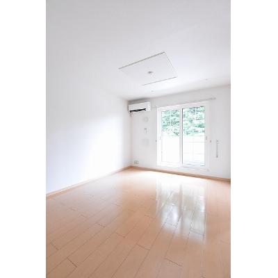 グランデ・ラ・テールＡ 202【管理NO：1-016671301-02020】 ★家具家電は申し込み後に搬入します★ ★2026年10月中旬入居可能★の物件写真2