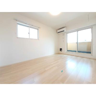 リアンⅠ 201【管理NO：1-025755301-02010】 ★家具家電は申し込み後に搬入します★ ★2026年10月下旬入居可能★の物件写真2