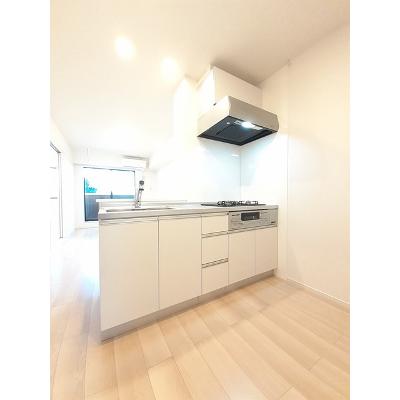 クリスタル　パークⅡ 202【管理NO：1-026196301-02020】 ★家具家電は申し込み後に搬入します★ ★2026年11月中旬入居可能★の物件写真3