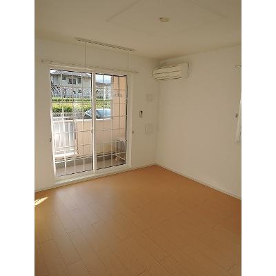 マルベリー　Ｂ 101【管理NO：1-017933602-01010】 ★家具家電は申し込み後に搬入します★ ★2026年10月下旬入居可能★の物件写真2