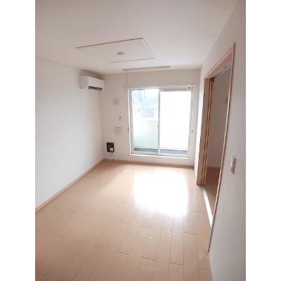 サンヴィレッジＣ 203【管理NO：1-015218801-02030】 ★家具家電は申し込み後に搬入します★ ★2026年10月下旬入居可能★の物件写真2