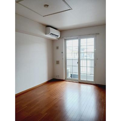 フローレゾンⅢ 102【管理NO：1-013875602-01020】 ★家具家電は申し込み後に搬入します★ ★2026年10月中旬入居可能★の物件写真2