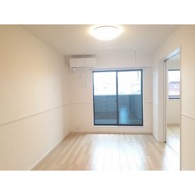 レジェンドパークⅢ 203【管理NO：1-026433901-02030】 ★家具家電は申し込み後に搬入します★ ★2026年10月下旬入居可能★の物件写真2