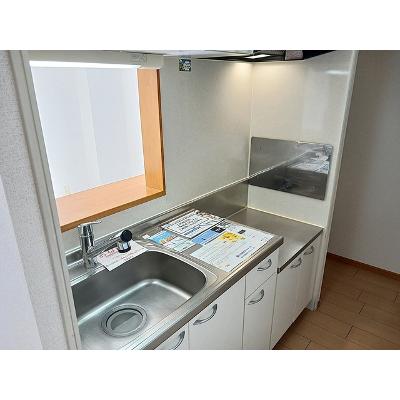 フランシーズ　コート　Ａ 204【管理NO：1-014841601-02040】 ★家具家電は申し込み後に搬入します★の物件写真3