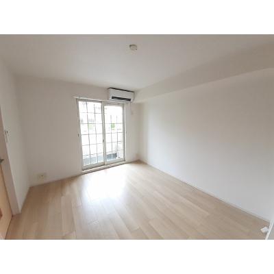 ブランピエール 104【管理NO：1-016145001-01040】 ★家具家電は申し込み後に搬入します★ ★2026年10月中旬入居可能★の物件写真2
