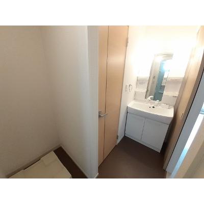 ブランピエール 104【管理NO：1-016145001-01040】 ★家具家電は申し込み後に搬入します★ ★2026年10月中旬入居可能★の物件写真6
