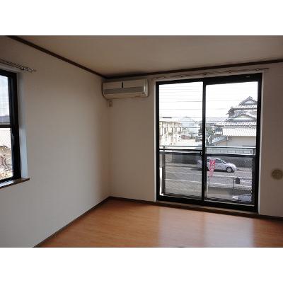 リヴ　イン　コンフォート 201【管理NO：1-011670401-02010】 ★家具家電は申し込み後に搬入します★ ★2026年10月中旬入居可能★の物件写真2
