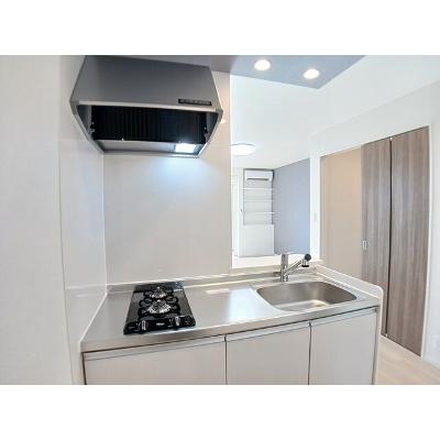 ルーセンス 201【管理NO：1-028148901-02010】 ★家具家電は申し込み後に搬入します★ ★2026年10月中旬入居可能★の物件写真3