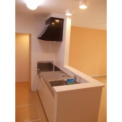 プリムローズ　Ｂ 103【管理NO：1-018940902-01030】 ★家具家電は申し込み後に搬入します★ ★2026年10月中旬入居可能★の物件写真3