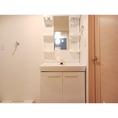 ファミーユ 201【管理NO：1-019578601-02010】 ★家具家電は申し込み後に搬入します★ ★2026年10月下旬入居可能★の物件写真6