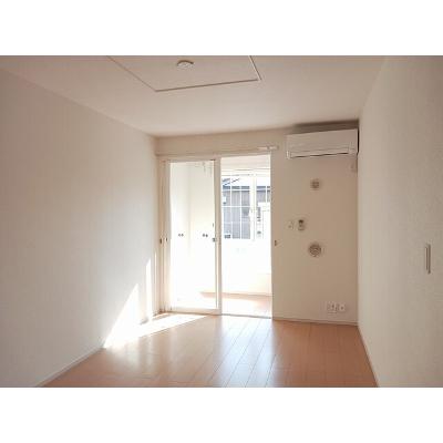パルフェⅠ 102【管理NO：1-019246201-01020】 ★家具家電は申し込み後に搬入します★ ★2026年10月下旬入居可能★の物件写真2