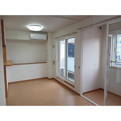 ドレッセ　Ⅰ 201【管理NO：1-015162001-02010】 ★家具家電は申し込み後に搬入します★の物件写真2