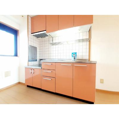 ソレイユ・Ｔ 302【管理NO：1-011493201-03020】 ★家具家電は申し込み後に搬入します★ ★2026年10月下旬入居可能★の物件写真3