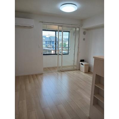 フォンターナ・アモーレⅠ 202【管理NO：1-028247901-02020】 ★家具家電は申し込み後に搬入します★ ★2026年11月上旬入居可能★の物件写真2