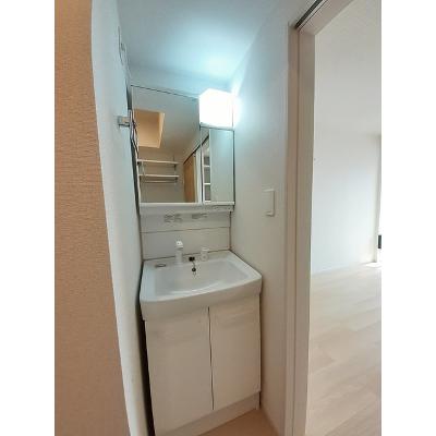 カリーノⅥ 102【管理NO：1-026815101-01020】 ★家具家電は申し込み後に搬入します★ ★2026年10月中旬入居可能★の物件写真6