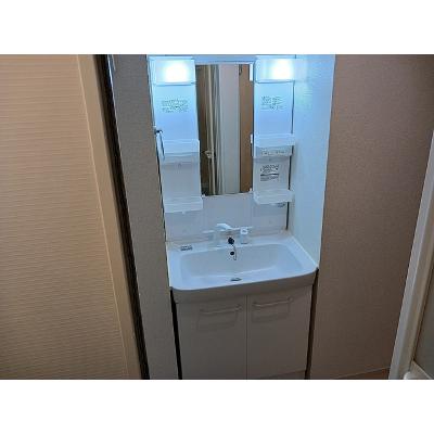 ア・ラ・モード甲府 102【管理NO：1-021550301-01020】 ★家具家電は申し込み後に搬入します★の物件写真6