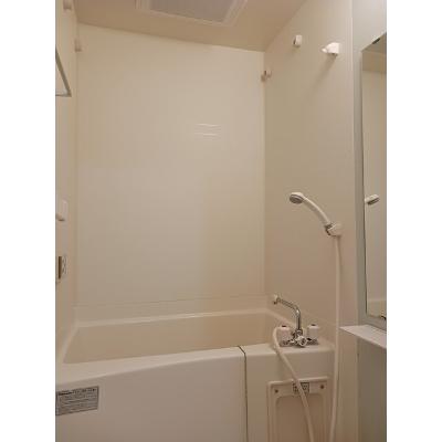 コモド　プレッソ 102【管理NO：1-013056501-01020】 ★家具家電は申し込み後に搬入します★ ★2026年11月下旬入居可能★の物件写真4