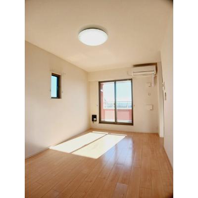 アンジュクレール 205【管理NO：1-021412902-02040】 ★家具家電は申し込み後に搬入します★ ★2026年10月下旬入居可能★の物件写真2
