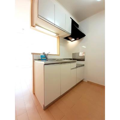 エスポワール・サウス 103【管理NO：1-016176502-01030】 ★家具家電は申し込み後に搬入します★ ★2026年10月中旬入居可能★の物件写真3