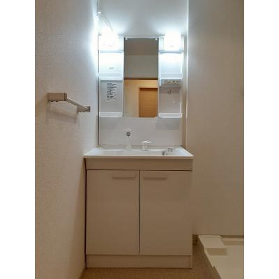 コスモス 203【管理NO：1-019351101-02030】 ★家具家電は申し込み後に搬入します★ ★2026年10月中旬入居可能★の物件写真6