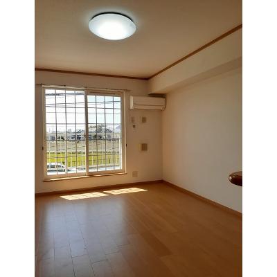 セレッソ八幡Ⅰ 203【管理NO：1-012397201-02030】 ★家具家電は申し込み後に搬入します★ ★2026年10月下旬入居可能★の物件写真2