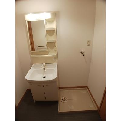 サニーヴィラ 101【管理NO：1-012127201-01010】 ★家具家電は申し込み後に搬入します★の物件写真6
