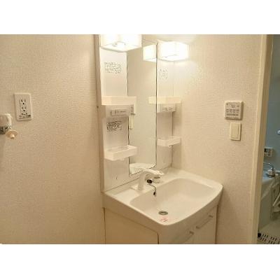 クラージュ 101【管理NO：1-018039601-01010】 ★家具家電は申し込み後に搬入します★の物件写真6