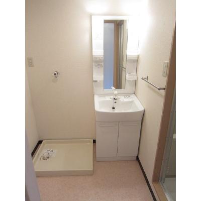 エステート万町 203【管理NO：1-003643101-02030】 ★家具家電は申し込み後に搬入します★ ★2026年11月上旬入居可能★の物件写真6